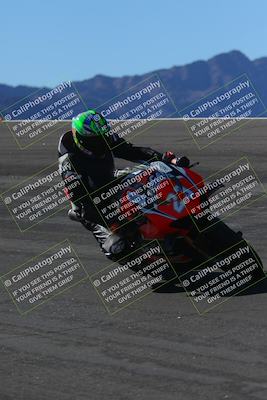 media/Dec-10-2023-SoCal Trackdays (Sun) [[0ce70f5433]]/Bowl (1020am)/